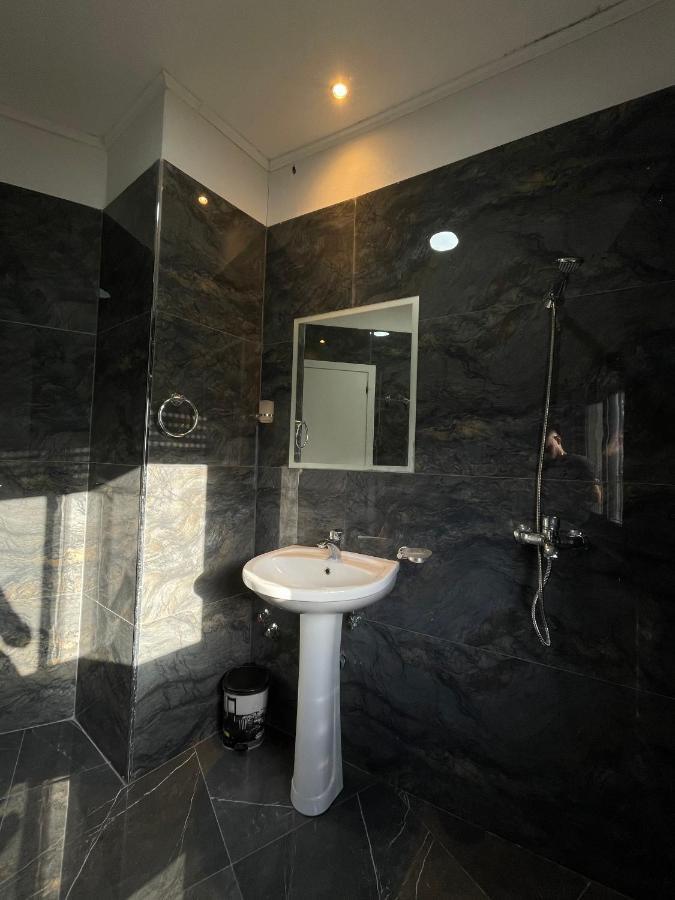 Apartamento Stone City Apartament Gjirokastër Exterior foto